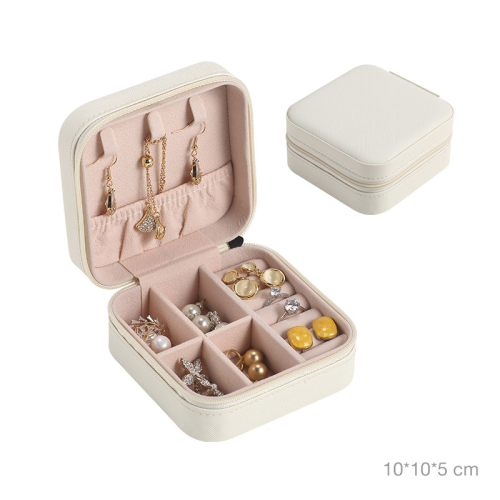 Small Portable Cute Travel Jewelry Case / Boîte de stockage de bijoux